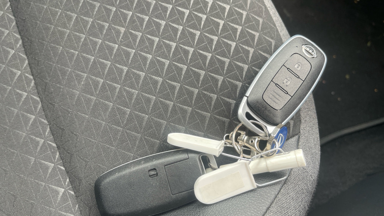 Nissan Juke 1.0 DiG-T N-Connecta 5dr Petrol Hatchback